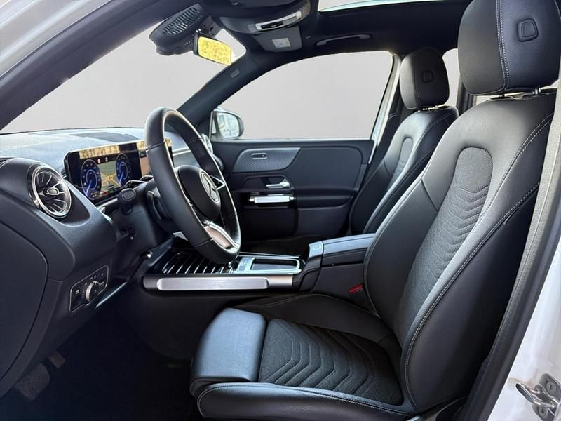 Gebraucht Mercedes EQB350 Progressive 158 kW (215 PS) 2024 Unilack polarweiß SUV