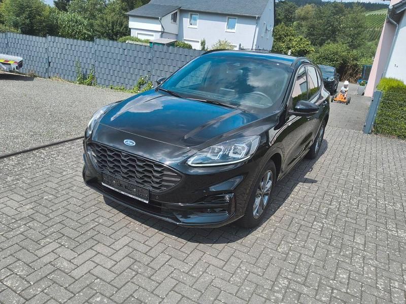 Gebraucht Ford Kuga ST-Line X 150 PS (110 kW) 2023 Schwarz SUV
