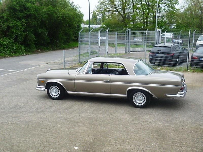 Gebraucht Mercedes W111 SE 150 PS (110 kW) 1966 Braun Coupé