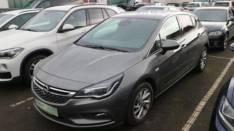 Gebraucht Opel Astra Innovation 136 PS (100 kW) 2018 Grau Limousine