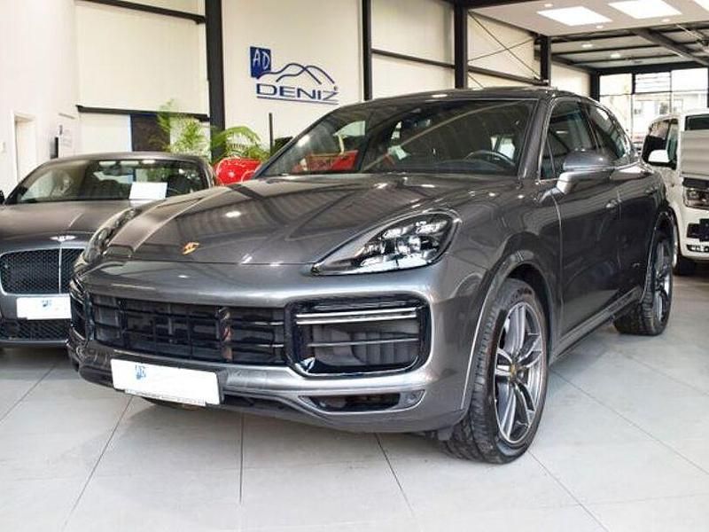Gebraucht Porsche Cayenne 184 PS (135 kW) 2022 Andere SUV