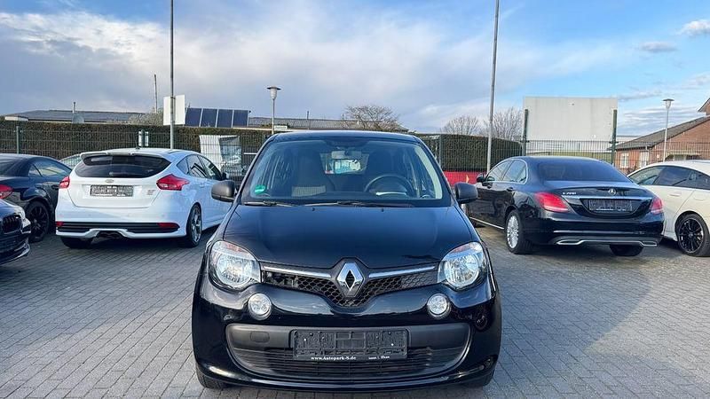 Gebraucht Renault Twingo Life 69 PS (50 kW) 2016 Schwarz Kleinwagen
