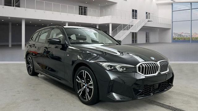 Gebraucht BMW 330 M Sport 245 PS (180 kW) 2025 Schwarzkeine angabe Kombi