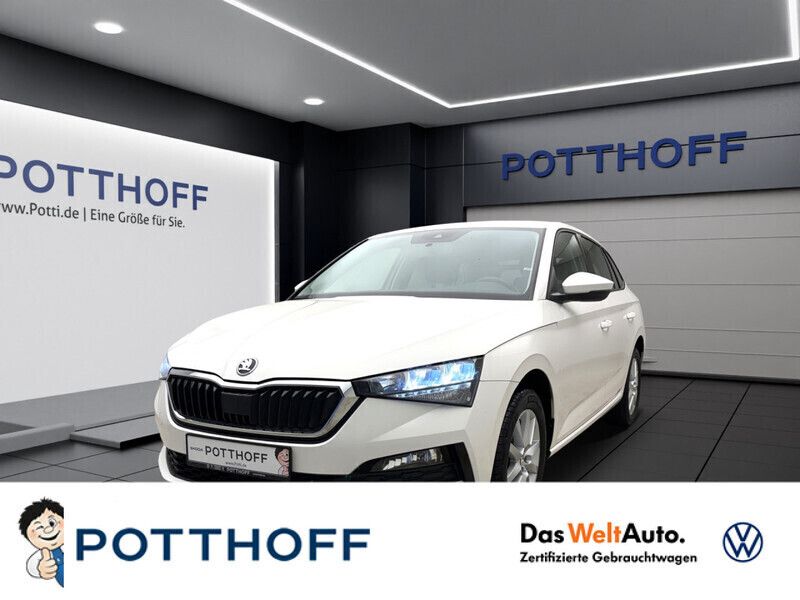 Candyweiß Gebraucht 2020 Skoda Scala Ambition Kleinwagen | 15.443 € (Fairer Preis) - Bild 1/4