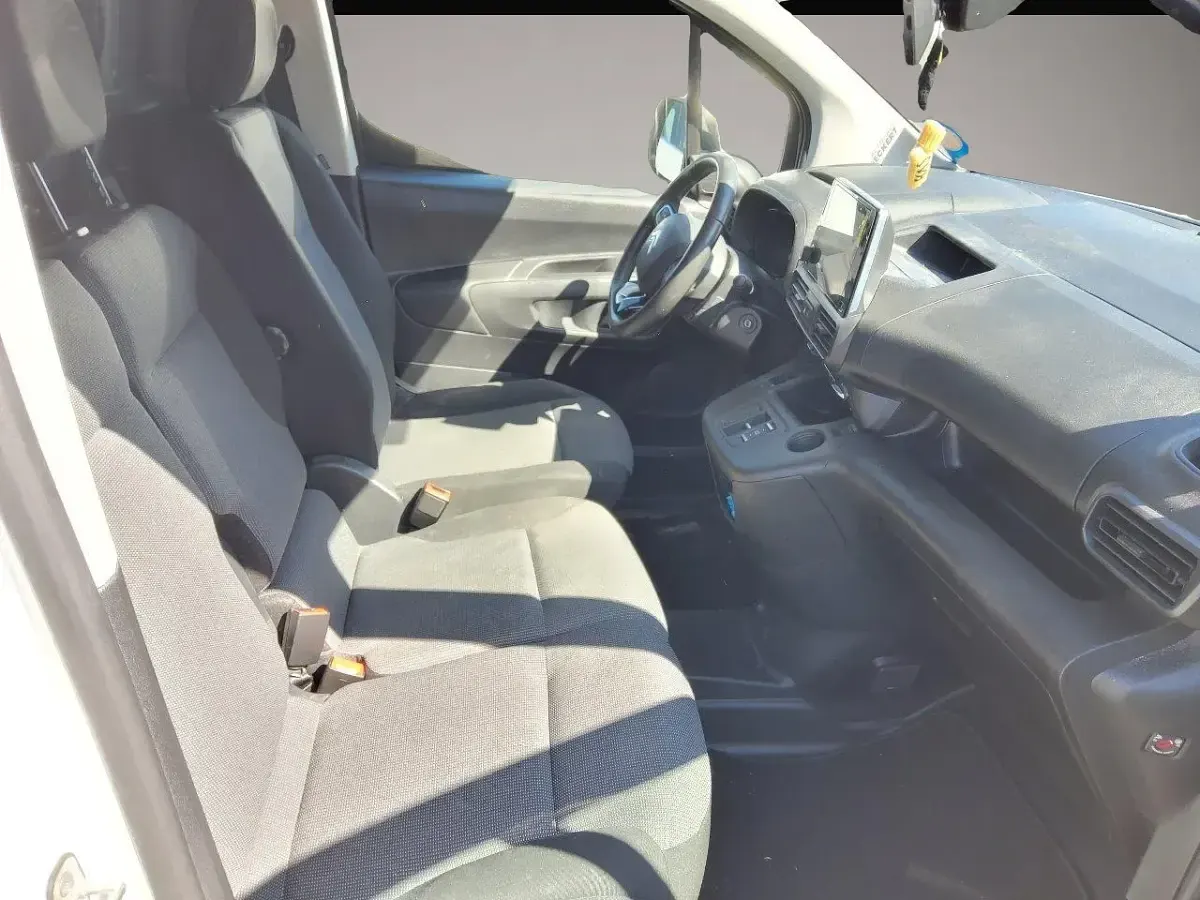 Gebraucht Citroën e-Berlingo 100 kW (136 PS) 2022 Weiß Van / Kleinbus