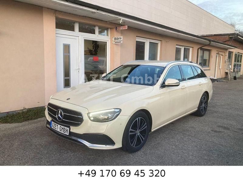 Gebraucht 2022 Mercedes E200 Avantgarde Kombi | 17.999 € (Fairer Preis) - Bild 1/4