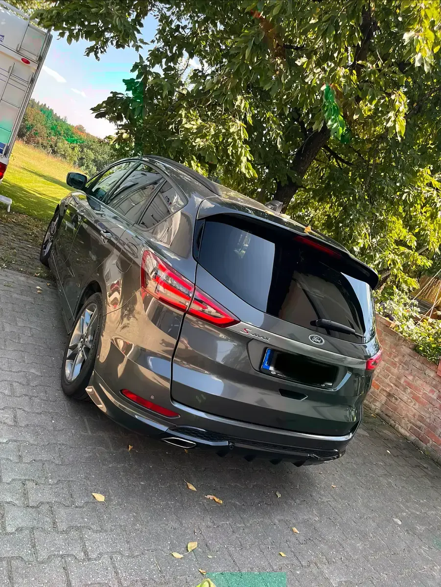 Gebraucht Ford S-MAX ST-Line 240 PS (176 kW) 2020 Grau Van / Kleinbus