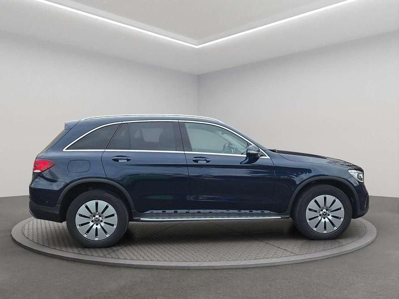 Gebraucht Mercedes GLC300e 320 PS (235 kW) 2021 Blau SUV