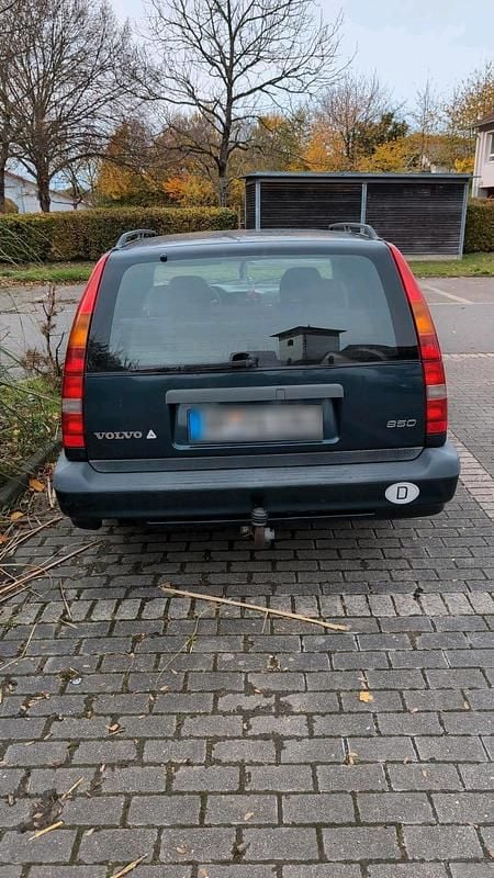 Second-hand Volvo 850 140 CP (102 kW) 1996 Andere farben Break