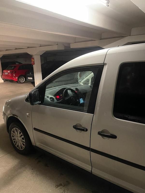 Gebraucht VW Caddy 105 PS (77 kW) 2006 Silber Van / Kleinbus