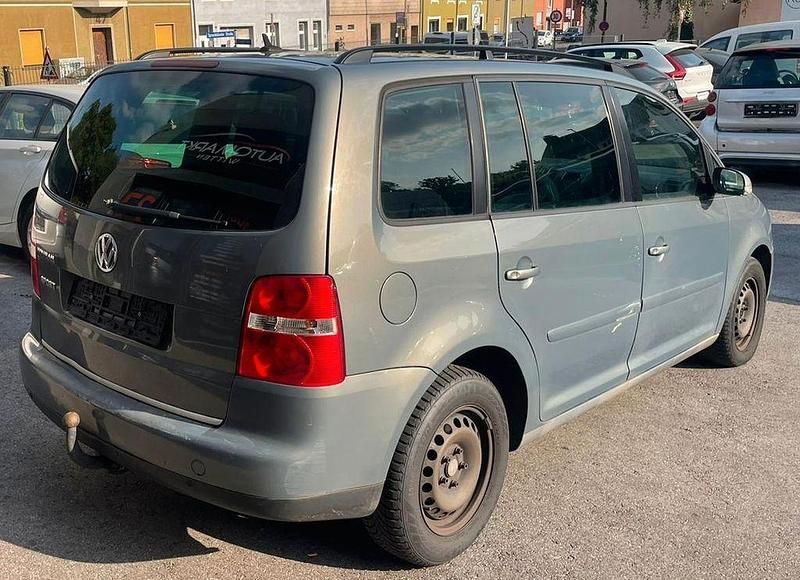 Gebraucht VW Touran Trendline 102 PS (75 kW) 2003 Grau Van / Kleinbus