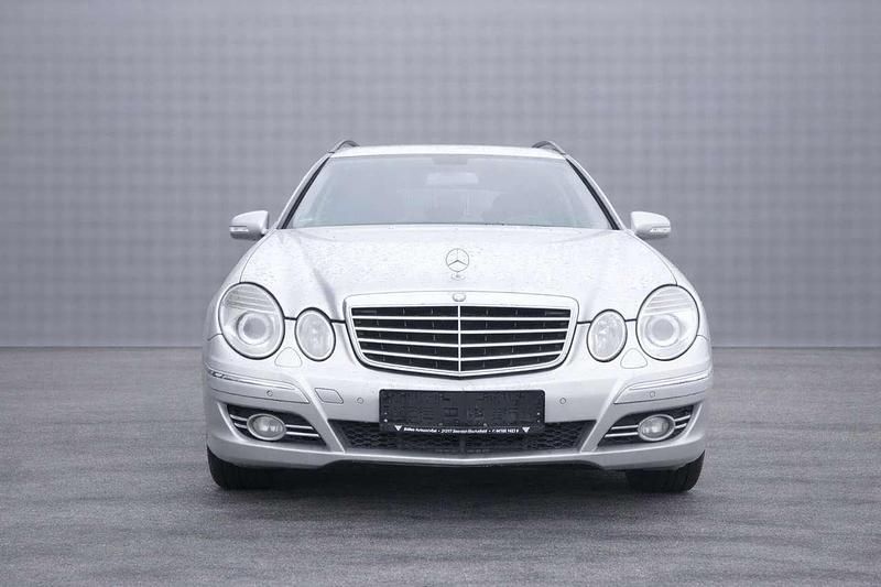 Gebraucht Mercedes E320 224 PS (164 kW) 2007 Iridiumsilber  metalliclack Kombi