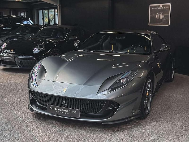 Second-hand Ferrari 812 799 CP (587 kW) 2019 Gri Coupe