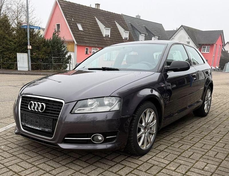 Gebraucht Audi A3 S-Line 170 PS (125 kW) 2011 Grau Kleinwagen