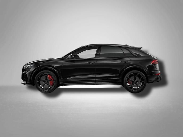 Neu Audi RS Q8 Performance 640 PS (470 kW) 2025 Mythosschwarz metallic SUV