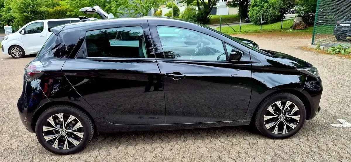Gebraucht Renault Zoe Evolution 100 kW (136 PS) 2023 Schwarz Kleinwagen
