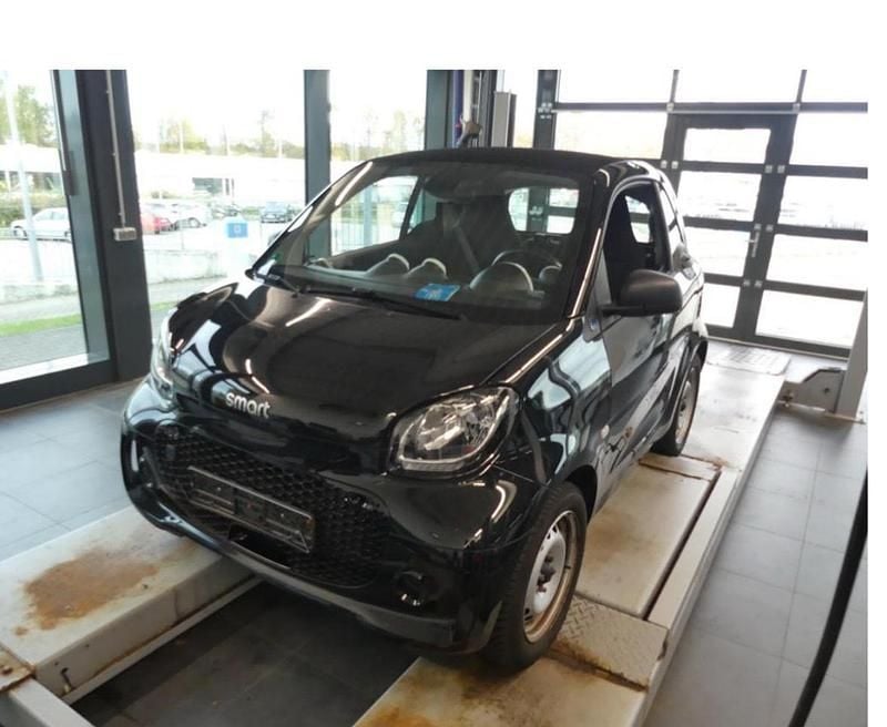 Schwarz Gebraucht 2020 Smart ForTwo Coupé Kleinwagen | 6.000 € (Superpreis) - Bild 1/4