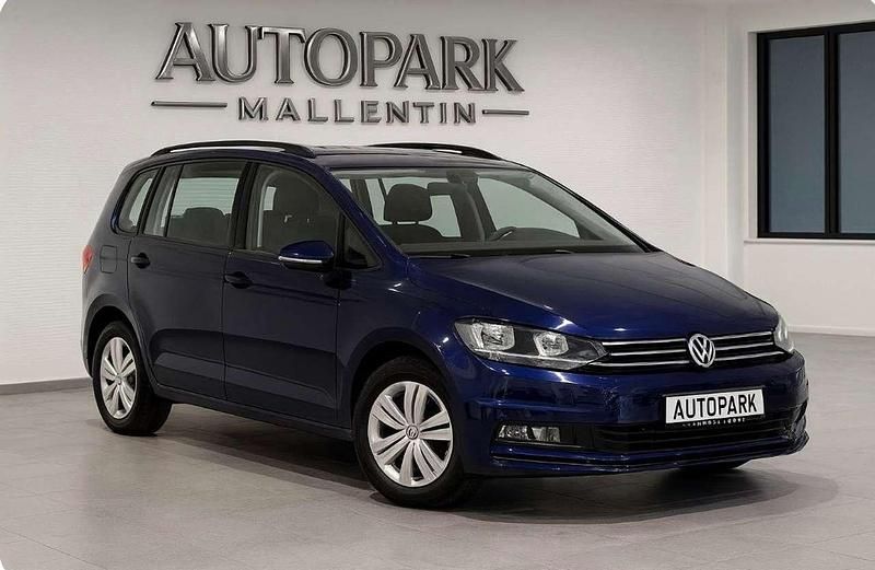 Blau Gebraucht 2018 VW Touran Van / Kleinbus | 17.900 € (Superpreis) - Bild 1/4