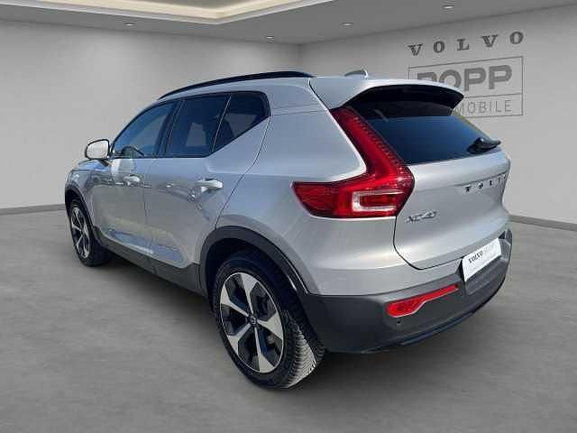 Gebraucht Volvo XC40 120 PS (88 kW) 2025 SUV