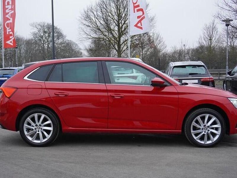 Gebraucht Skoda Scala 150 PS (110 kW) 2023 Rot Kleinwagen