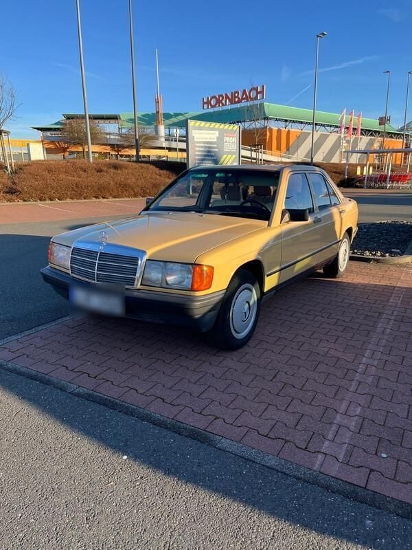 Andere außenfarben Gebraucht 1986 Mercedes 190 Limousine | 7.000 € - Bild 1/4