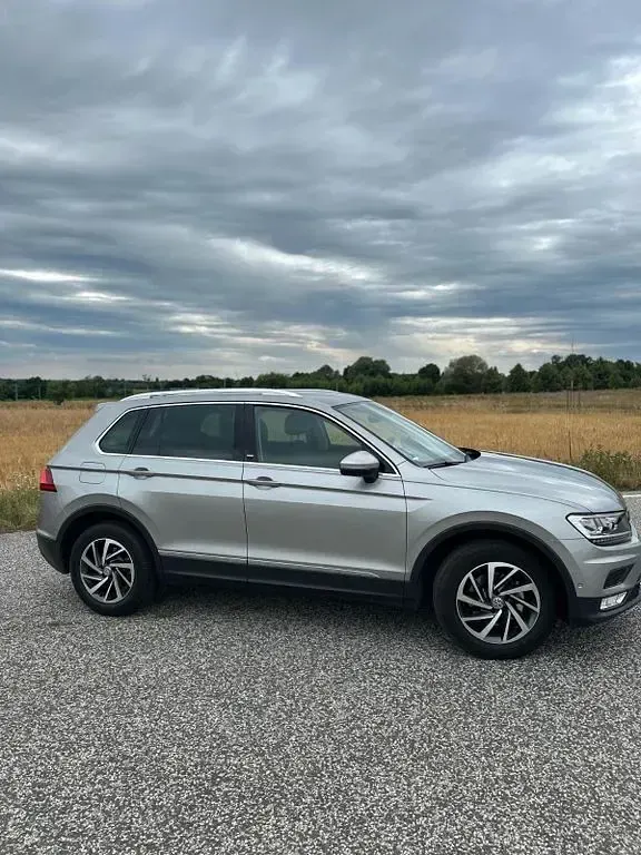 Gebraucht VW Tiguan Sound 150 PS (110 kW) 2017 Grau SUV