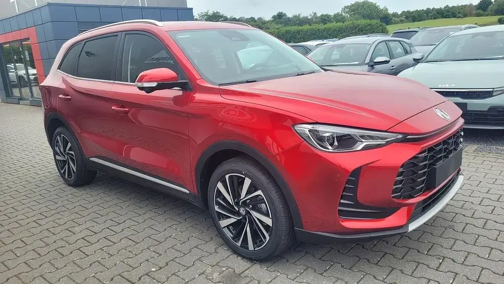 Neu MG ZS Luxury 197 PS (144 kW) 2026 Silber SUV