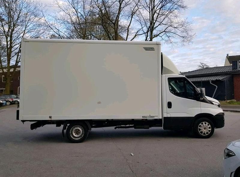 Gebraucht Iveco Daily 160 PS (117 kW) 2019 Weiß SUV