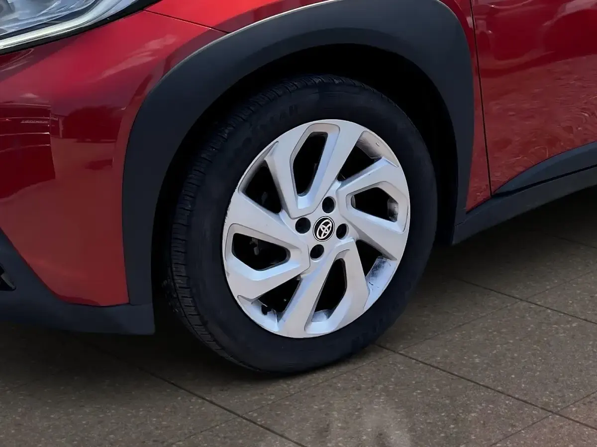Gebraucht Toyota Aygo X-plore 72 PS (52 kW) 2022 Rot Kleinwagen