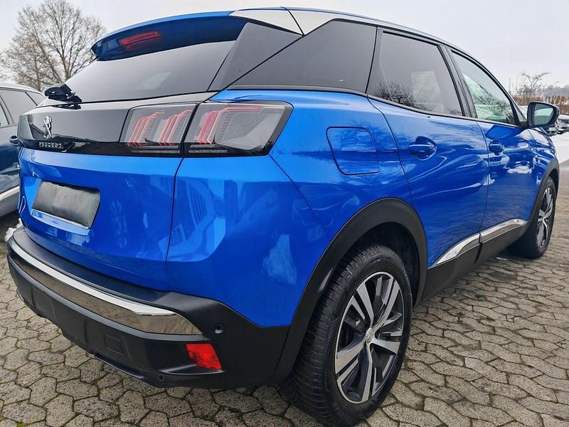 Gebraucht Peugeot 3008 Allure 131 PS (96 kW) 2022 Blau SUV