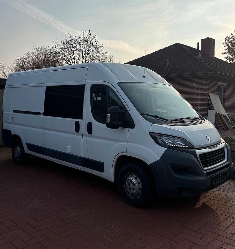 Gebraucht Peugeot Boxer 130 PS (95 kW) 2015 Weiß Van