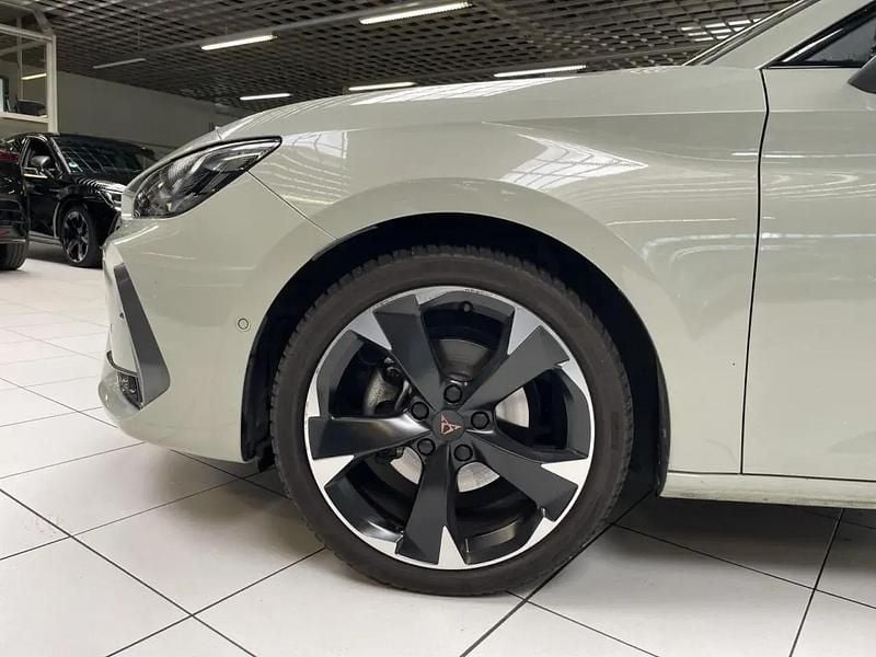 Second-hand Cupra Leon 150 CP (110 kW) 2024 Gri Berlinǎ