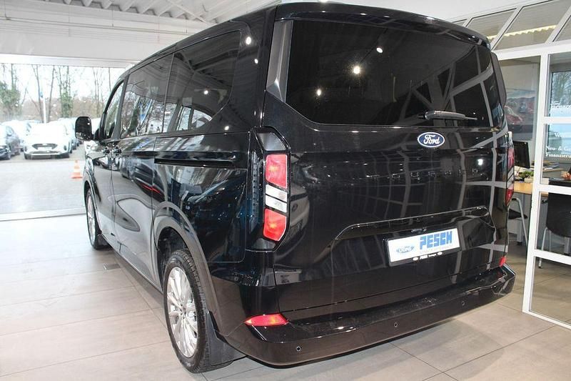 Gebraucht Ford Tourneo Titanium 170 PS (125 kW) 2025 Schwarz Van / Kleinbus