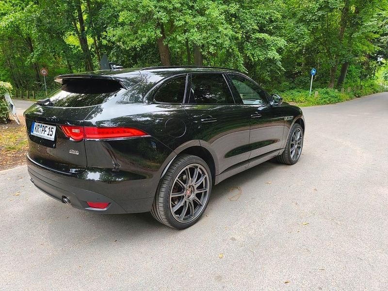 Gebraucht Jaguar F-Pace 250 PS (183 kW) 2019 Schwarz SUV