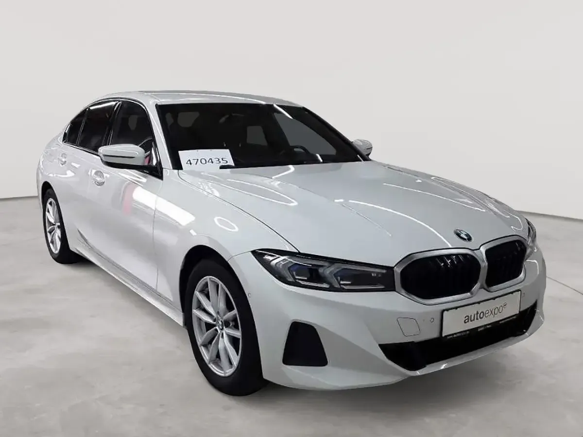 Gebraucht BMW 318 Sport Line 150 PS (110 kW) 2023 Limousine
