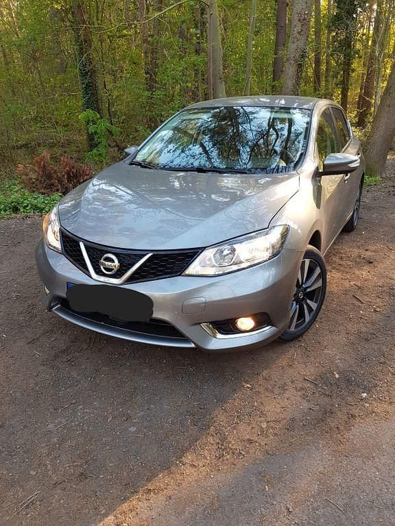 Grau Gebraucht 2018 Nissan Pulsar N-Connecta Limousine | 11.600 € (Fairer Preis) - Bild 1/4