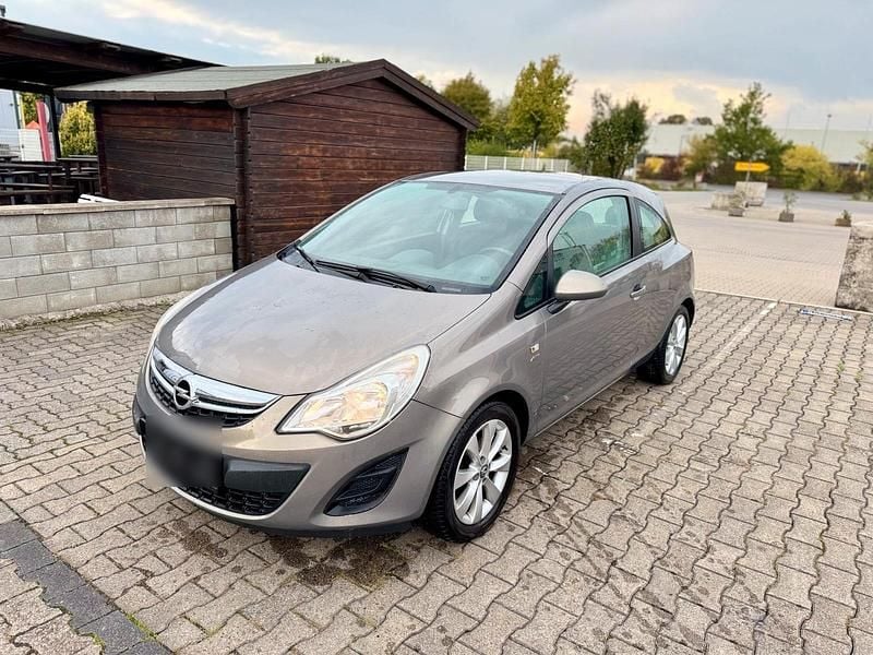 Grau Gebraucht 2013 Opel Corsa Kleinwagen | 2.300 € (Superpreis) - Bild 1/4
