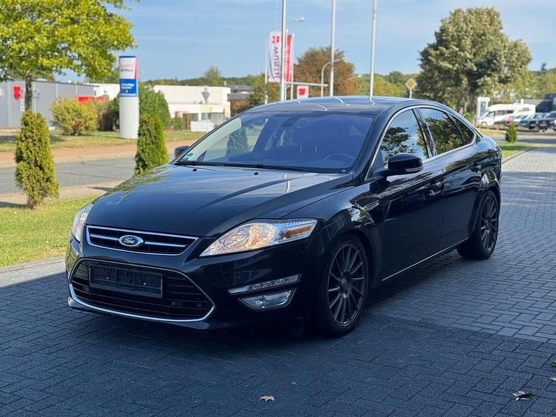 Gebraucht Ford Mondeo Titanium 200 PS (147 kW) 2012 Schwarz Limousine