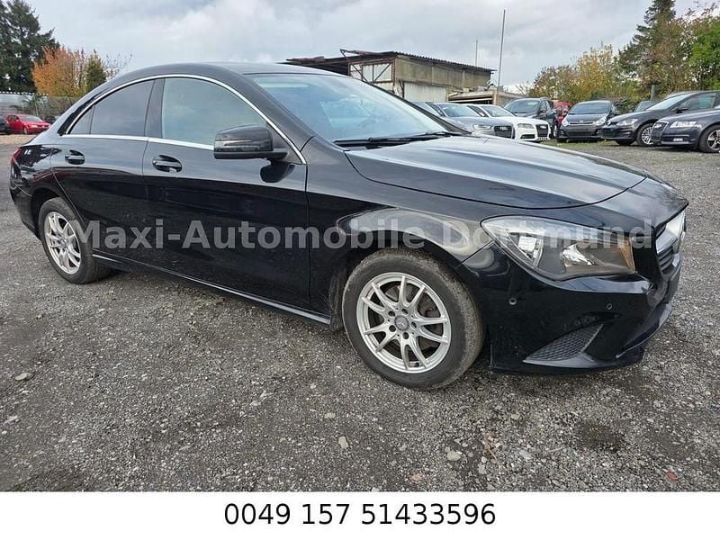 Gebraucht Mercedes CLA200 136 PS (100 kW) 2014 Schwarz Limousine
