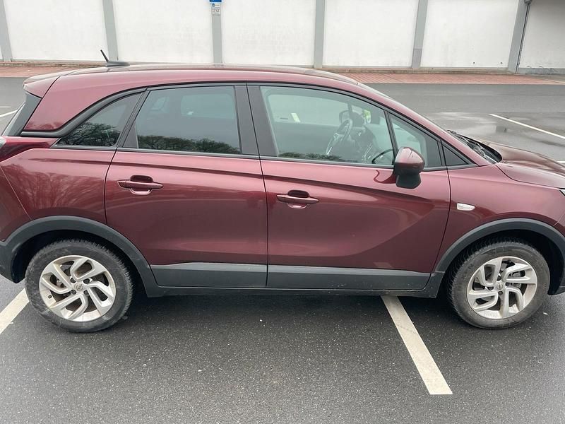 Gebraucht Opel Crossland X 110 PS (80 kW) 2017 Rot SUV