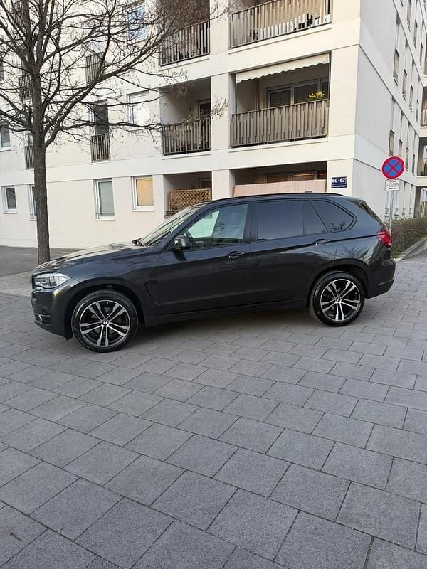 Gebraucht BMW X5 258 PS (189 kW) 2015 Grau SUV