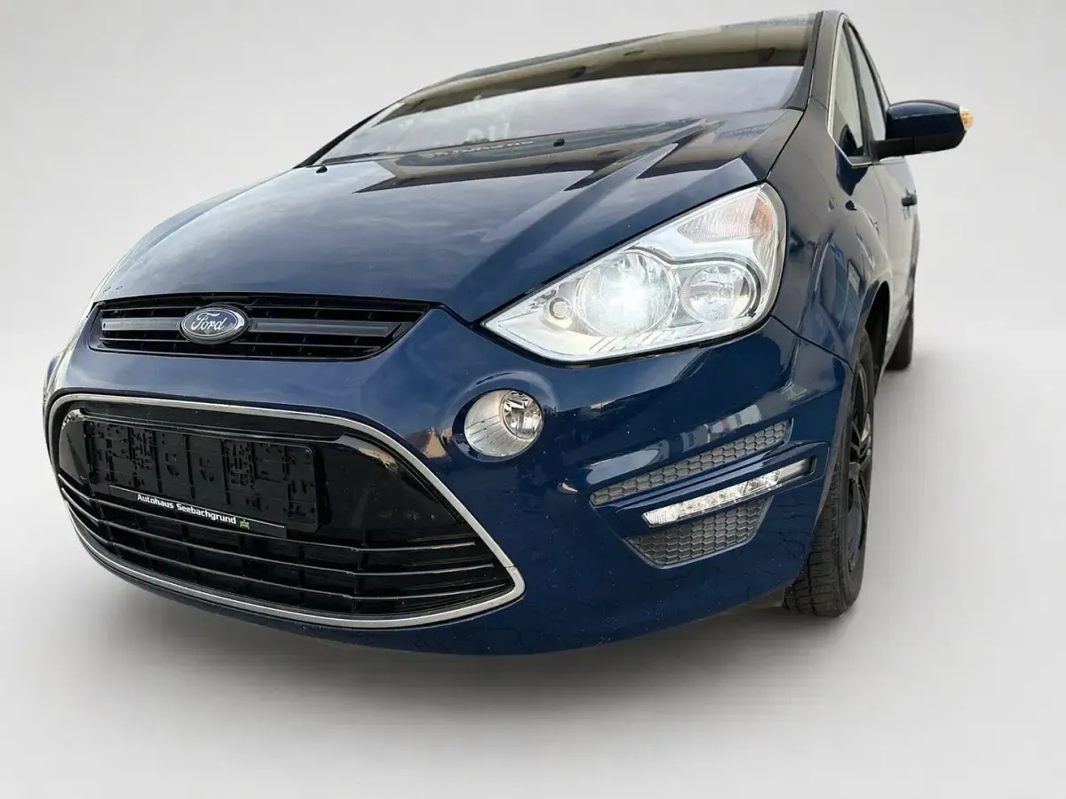 Gebraucht Ford S-MAX Titanium 116 PS (85 kW) 2011 Van / Kleinbus