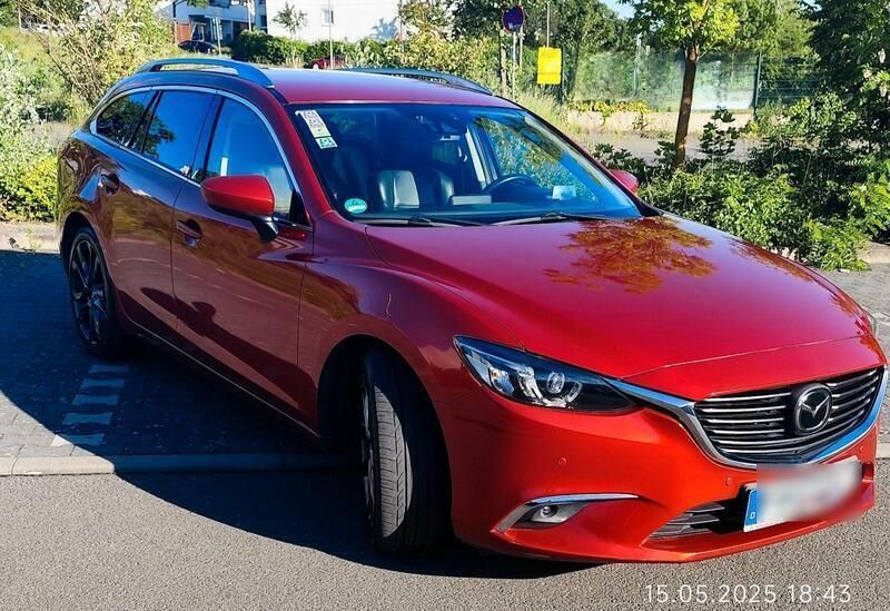 Rot Gebraucht 2016 Mazda 6 Sports-Line Kombi | 15.299 € (Etwas zu teuer) - Bild 1/4