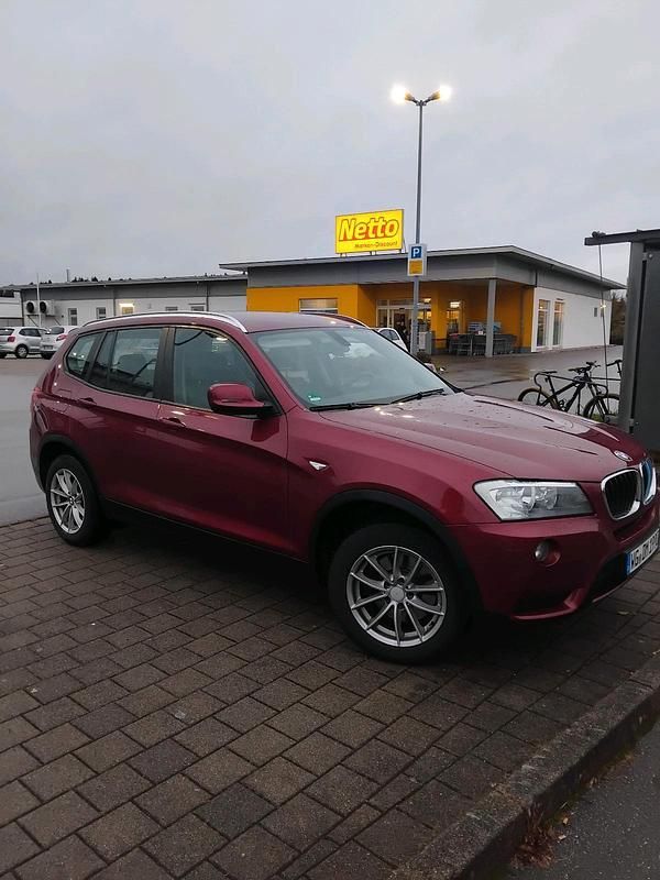 Rot Gebraucht 2013 BMW X3 SUV | 14.500 € (Guter Preis) - Bild 1/4