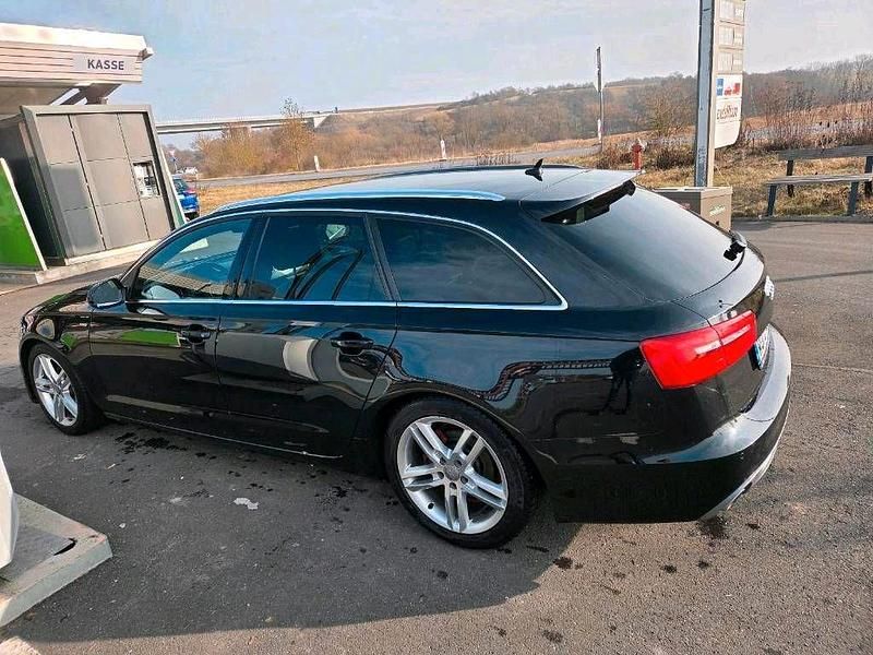 Second-hand Audi A6 S-Line 204 CP (150 kW) 2012 Negru Break