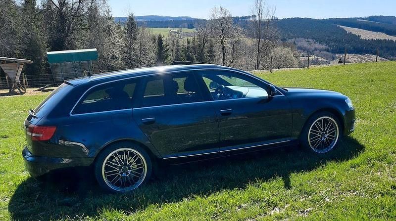 Gebraucht Audi A6 Ambiente 239 PS (175 kW) 2011 Schwarz Kombi