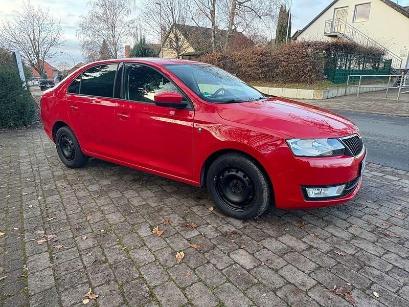 Rot Gebraucht 2013 Skoda Rapid Limousine | 4.444 € (Guter Preis) - Bild 1/4