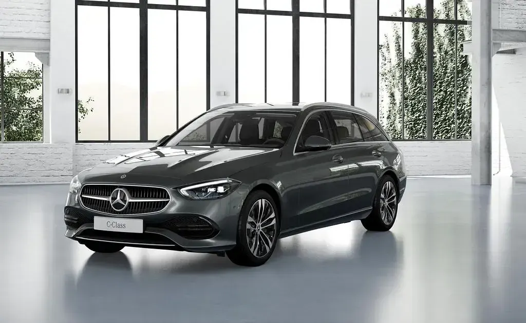 Gebraucht Mercedes C300 Avantgarde 265 PS (194 kW) 2022 Grau Limousine