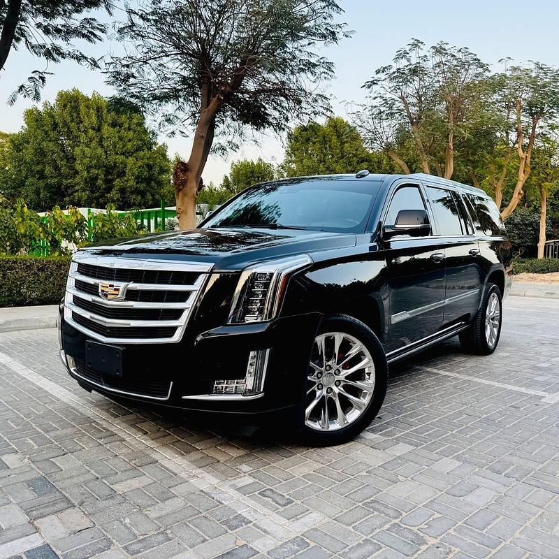 Gebraucht Cadillac Escalade 426 PS (313 kW) 2020 Schwarz SUV