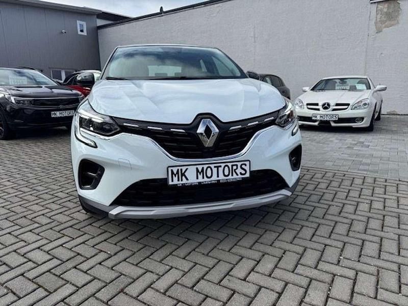 Gebraucht Renault Captur Intens 140 PS (102 kW) 2022 Weiss qnc+schwarz gne SUV